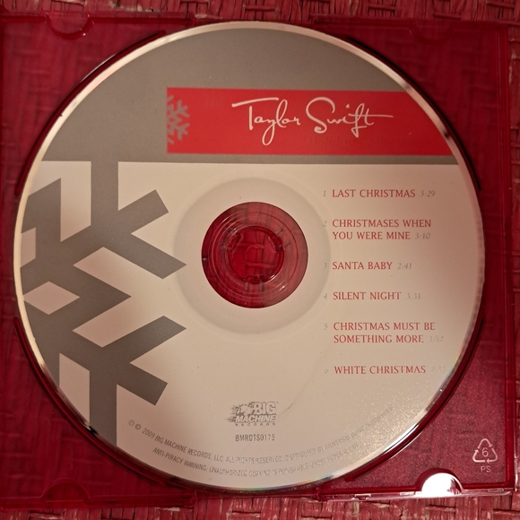 Taylor Swift The Holiday Collection Cd - Picture 1 of 1